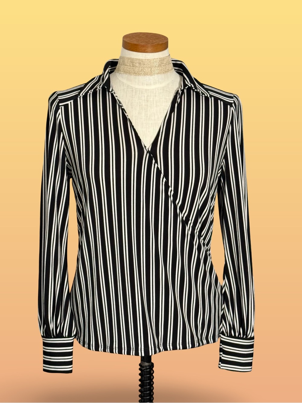 Adrianna Papell Striped Wrap Black White Long Sleeve V-neck Surplice Top SzM